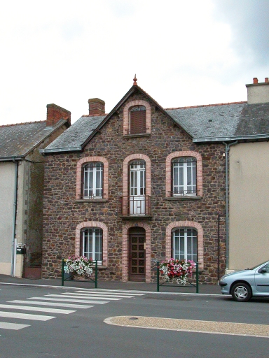 Maison, 11 route de Rennes (Bédée)
