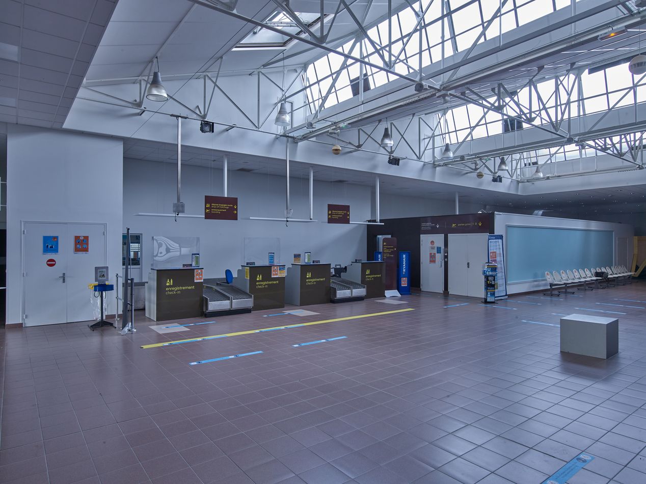 Aéroport de Dinard-Pleurtuit-Saint-Malo, le Bois Thomelin (Pleurtuit)