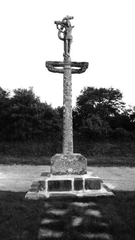 Croix monumentale, Ker Arthur (Châteauneuf-du-Faou)