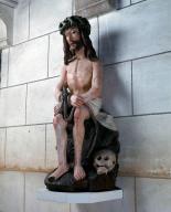 Statue (petite nature) : le Christ attend son supplice dit Dieu de Pitié, chapelle de la Trinité (Quéven)