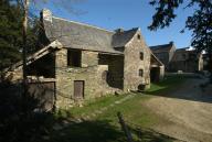 Ensemble d'anciennes fermes (Ecomusée des Monts d'Arrée : Maison Cornec) (Saint-Rivoal)