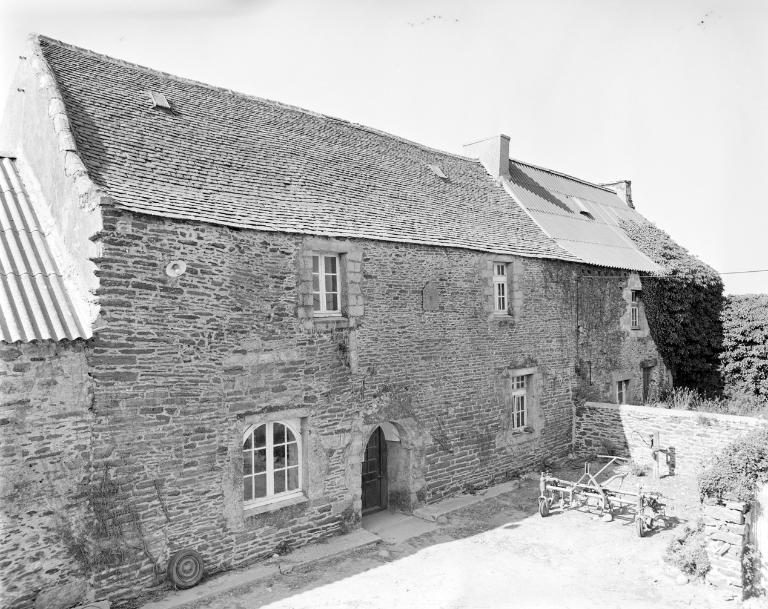 Manoir, Coat Crenn (Plouvorn)