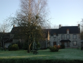 Alignement de 3 maisons, Plaisance (Tressé fusionnée en Mesnil-Roc'h en 2019)