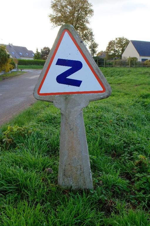 Vildé-Guingalan et la route nationale