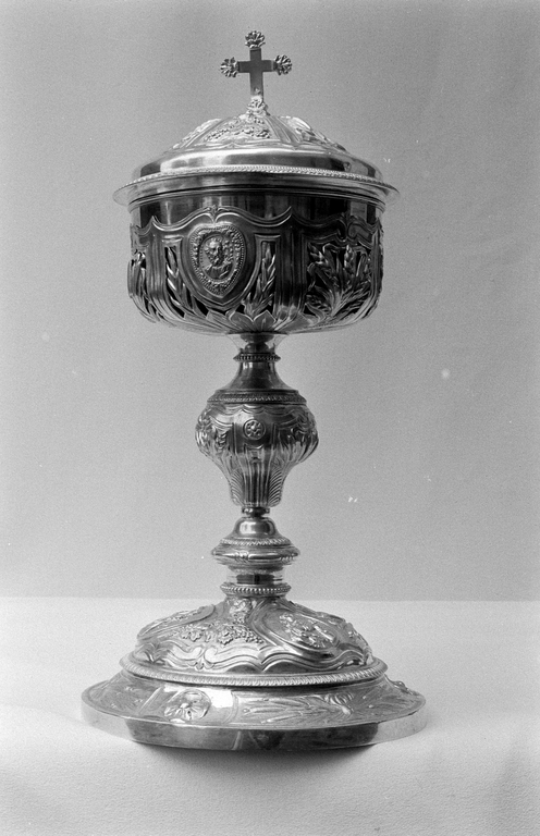 Ciboire (3), église paroissiale Saint-Laurent (Callac)