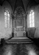 Autel, retable, tabernacle, gradin d'autel, tableau (maître-autel, retable architecturé, tabernacle à ailes), chapelle Notre-Dame (Châteaulin)