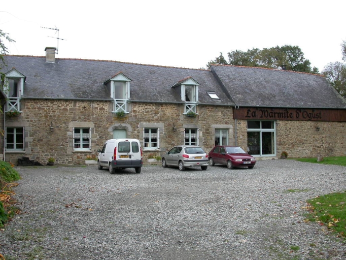 Ferme ancien manoir, Bazouges-sous-Hédé, la Gouairière (Bazouges-sous-Hédé fusionnée avec Hédé pour former la commune de Hédé-Bazouges en 2009)