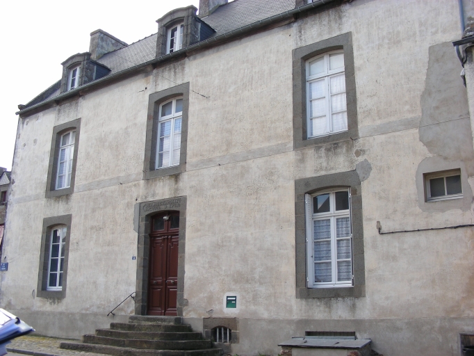 Presbytère, 14 Rue de la Riaudais (Châteauneuf-d'Ille-et-Vilaine)
