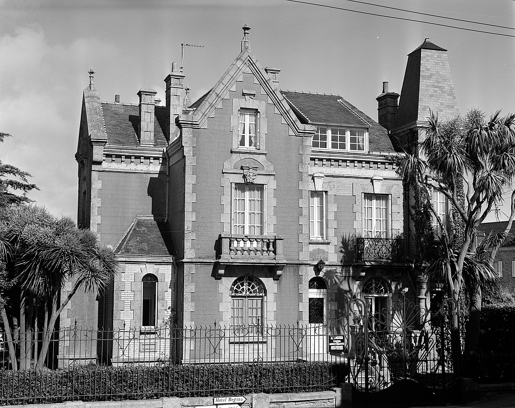 Maison, 57 rue Albert de Mun (Roscoff)