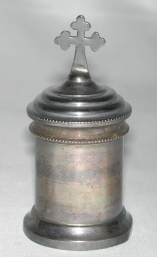 Ampoule aux saintes huiles (Lanhélin fusionnée en Mesnil-Roc'h en 2019)