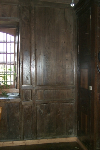 Ensemble des lambris de revêtement et placards de l'ancienne sacristie