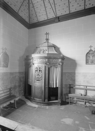Ensemble de 2 confessionnaux, église paroissiale Saint-Pierre (Motreff)