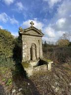 Fontaine de dévotion Saint-Méen 1, le Borne (Guégon)