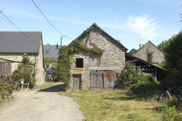 Écart des Champs Hauts (Saint-Marc-sur-Couesnon fusionnée en Rives-du-Couesnon en 2019)