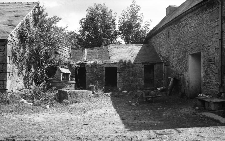 Les maisons et fermes de la commune de Trégourez