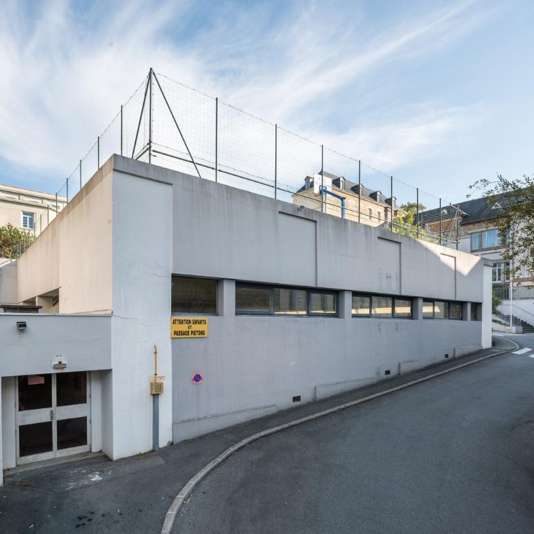 Gymnase du collège Anne de Bretagne, 15 rue Martenot (Rennes)