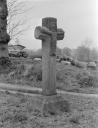 Croix de chemin du 17e siècle, La Fourchette (Plémet)