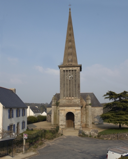 Église paroissiale Saint-Pierre et Saint-Paul (Nostang)