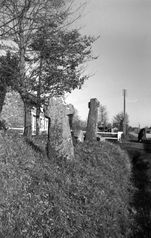 Croix de chemin, les Croix (Guignen)