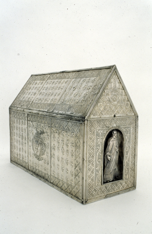 Châsse, abbaye de bénédictins Saint-Gildas, de bénédictins de la congrégation de Saint-Maur, de soeurs de la charité de Saint-Louis (Saint-Gildas-de-Rhuys)