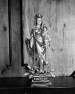 Statue (statuette, d' applique) : Vierge à l'Enfant, dite Notre-Dame du Bon Secours, presbytère (Île-de-Batz)