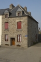 Maison, 2 Place du Marché (Châteauneuf-d'Ille-et-Vilaine)