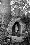Fontaine de dévotion Saint-Lunaire (La Chapelle-Blanche)
