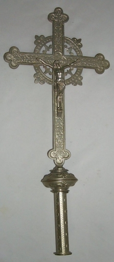 Croix de procession, hampe 1