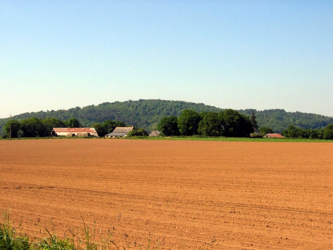 Écart dit village, Sarhoët (Pluméliau fusionnée en Pluméliau-Bieuzy en 2019)