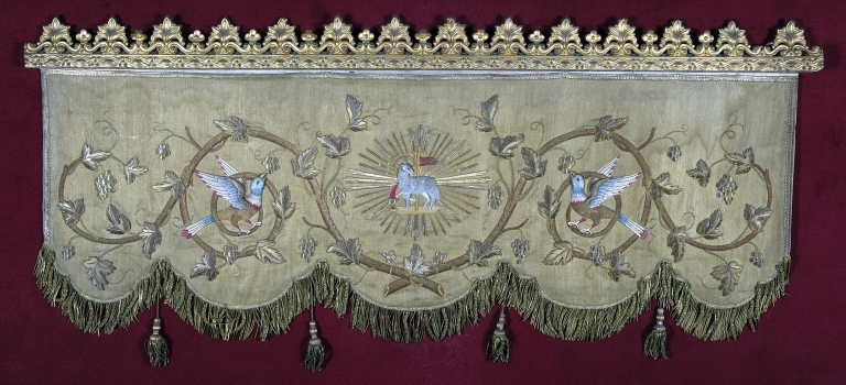 Garniture de dais de procession