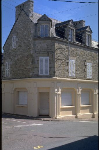 Immeuble de rapport, 2 rue du Port-Jaquet, l'Isle (Saint-Cast-le-Guildo)