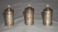 Ensemble de 2 ampoules à huile sainte et 1 ampoule à saint chrême