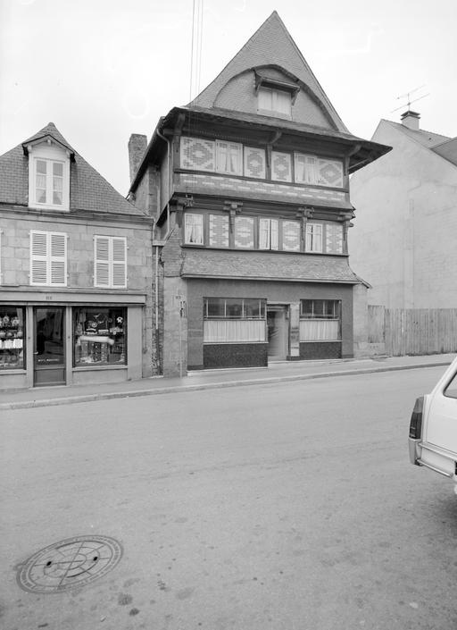 Maison, 14 rue Joseph Pères (Guémené-sur-Scorff)