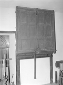 Armoire à bannières, église Saint-Pierre et Saint-Paul (Marcillé-Raoul)