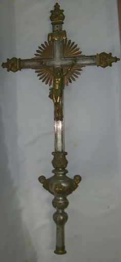 Croix de procession 2 et sa hampe