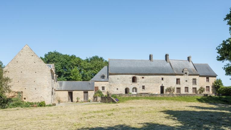 Manoir, la Motte (Saint-Maden)