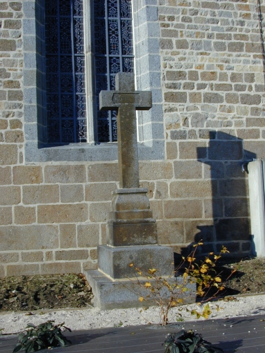 Tombeau de l'abbé Urbain Chauvin (Cuguen)