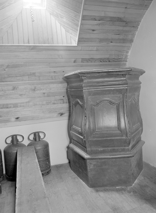 Chaire à prêcher (ambon), église paroissiale Sainte-Marie-Madeleine (Meucon)