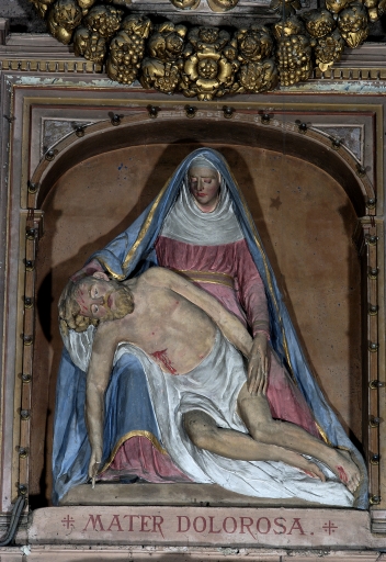 Groupe sculpté : Vierge de Pitié