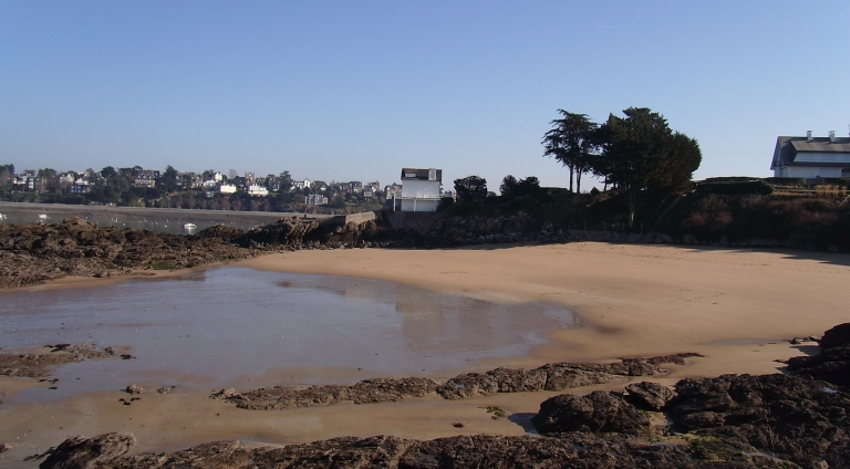 Maison de villégiature, 33 avenue de la Côte d'Émeraude, l'Islet (Lancieux)