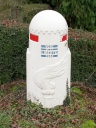 Borne de la voie de la liberté, route nationale 137 (Saint-Domineuc)