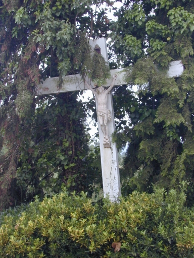 Croix de chemin, rue des Sentiers (Breteil)