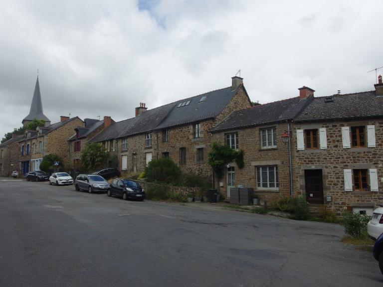 Rue de la Motte (Hédé fusionnée avec Bazouges-sous-Hédé pour former la commune de Hédé-Bazouges en 2009)