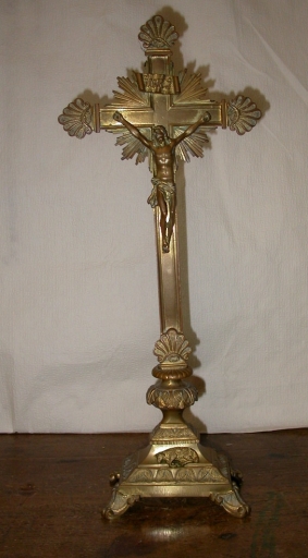 Croix d'autel 2