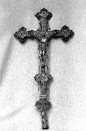 Croix de procession, église paroissiale Saint-Pierre (Plouescat)