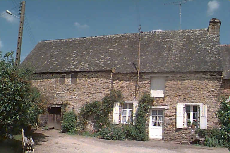 Ferme, actuellement maison, le Plat d'Or (La Chapelle-Bouëxic)