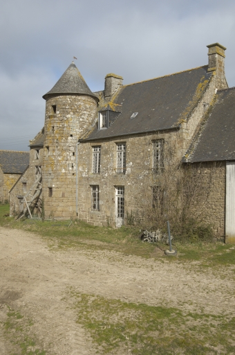 Manoir, les Longrais (Coglès fusionnée en Les Portes du Coglais en 2017)