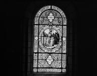 Verrières (6) (baies 1, 2, 3, 4, 6, 8), église paroissiale Saint-Saturnin (Sarzeau)