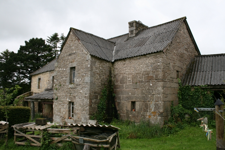 Maison 2, Mengleuz (Plounéour-Ménez)