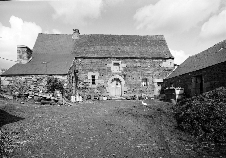 Maison, Goas ar Goll (Maël-Carhaix)